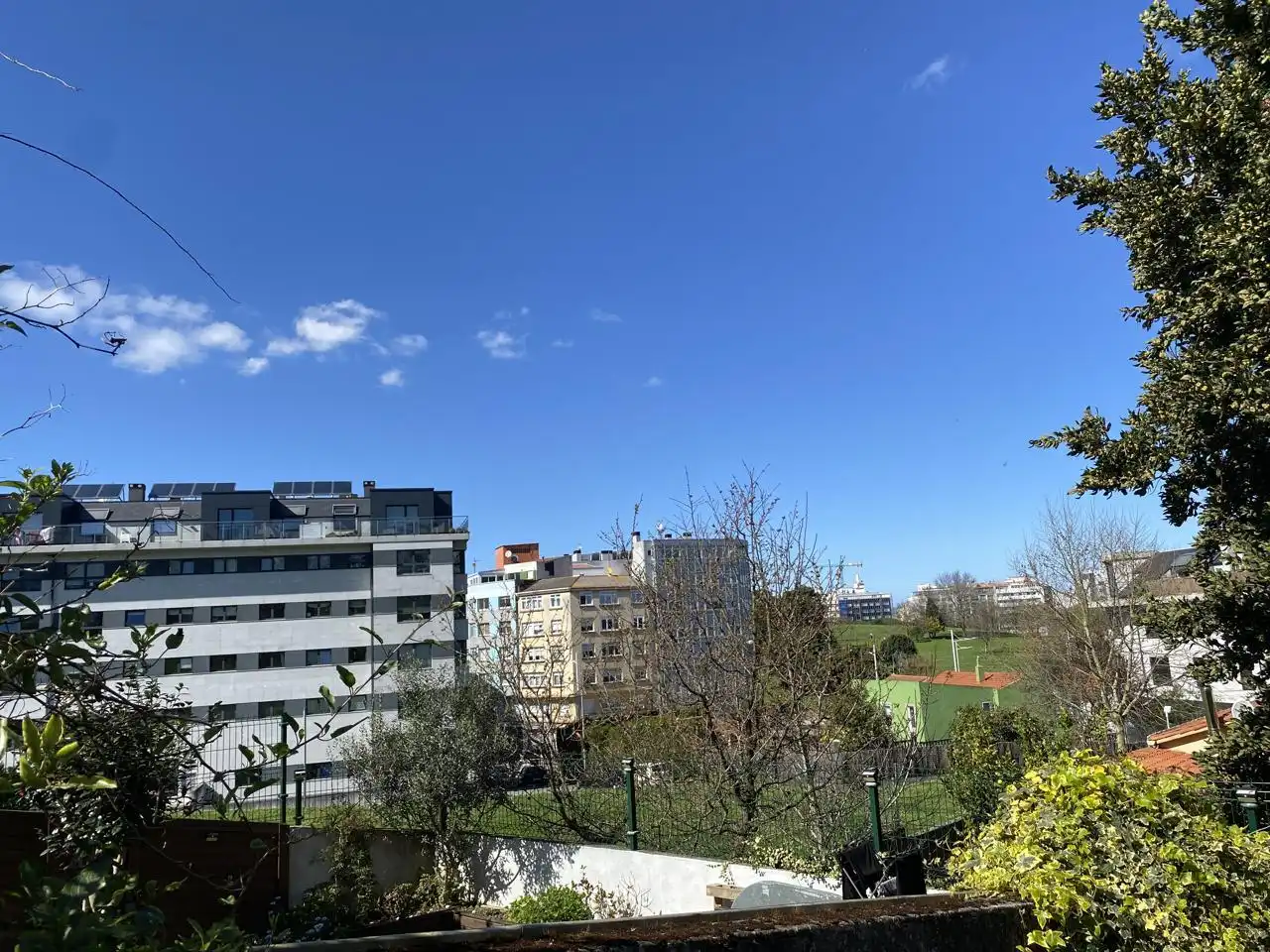 Vista exterior de Casa o chalet en venta en A Coruña Capital  con Jardín privado