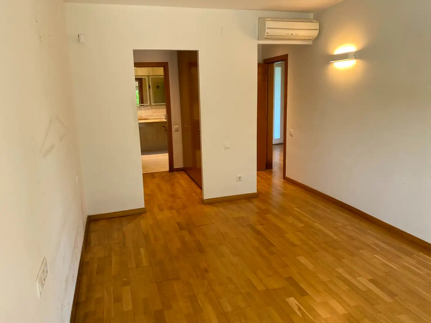 Casa o chalet de alquiler en Carrer dels Garrofers, 5, Migjorn