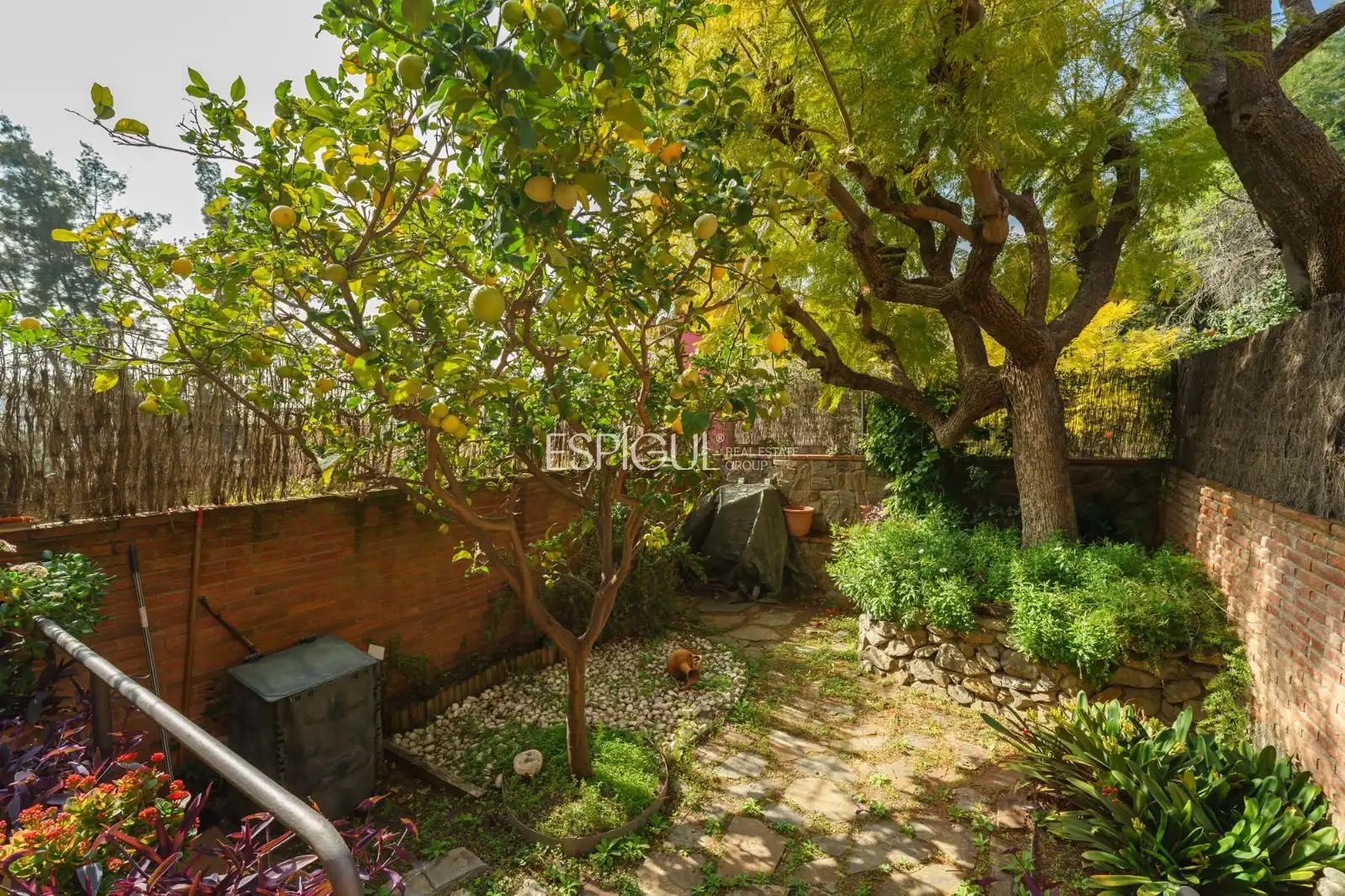 Jardín de Casa adosada en venta en Tiana con Calefacción, Jardín privado y Parquet