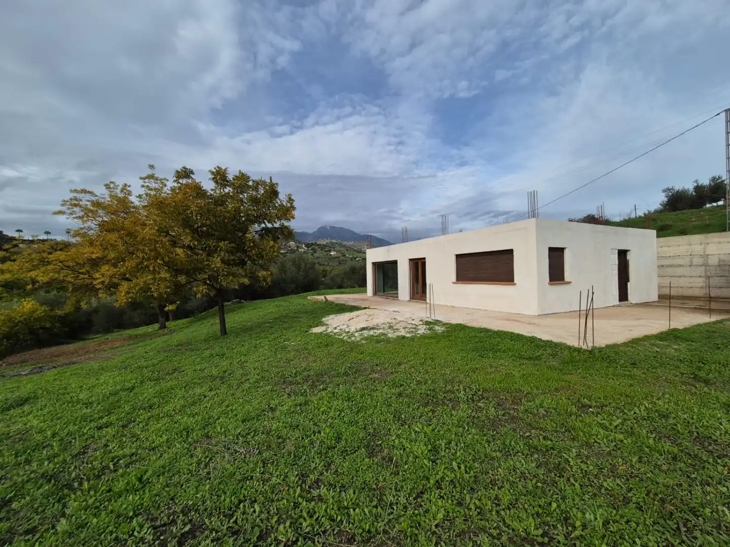 Außenansicht von Country house zum Verkauf in Tolox mit Terrasse