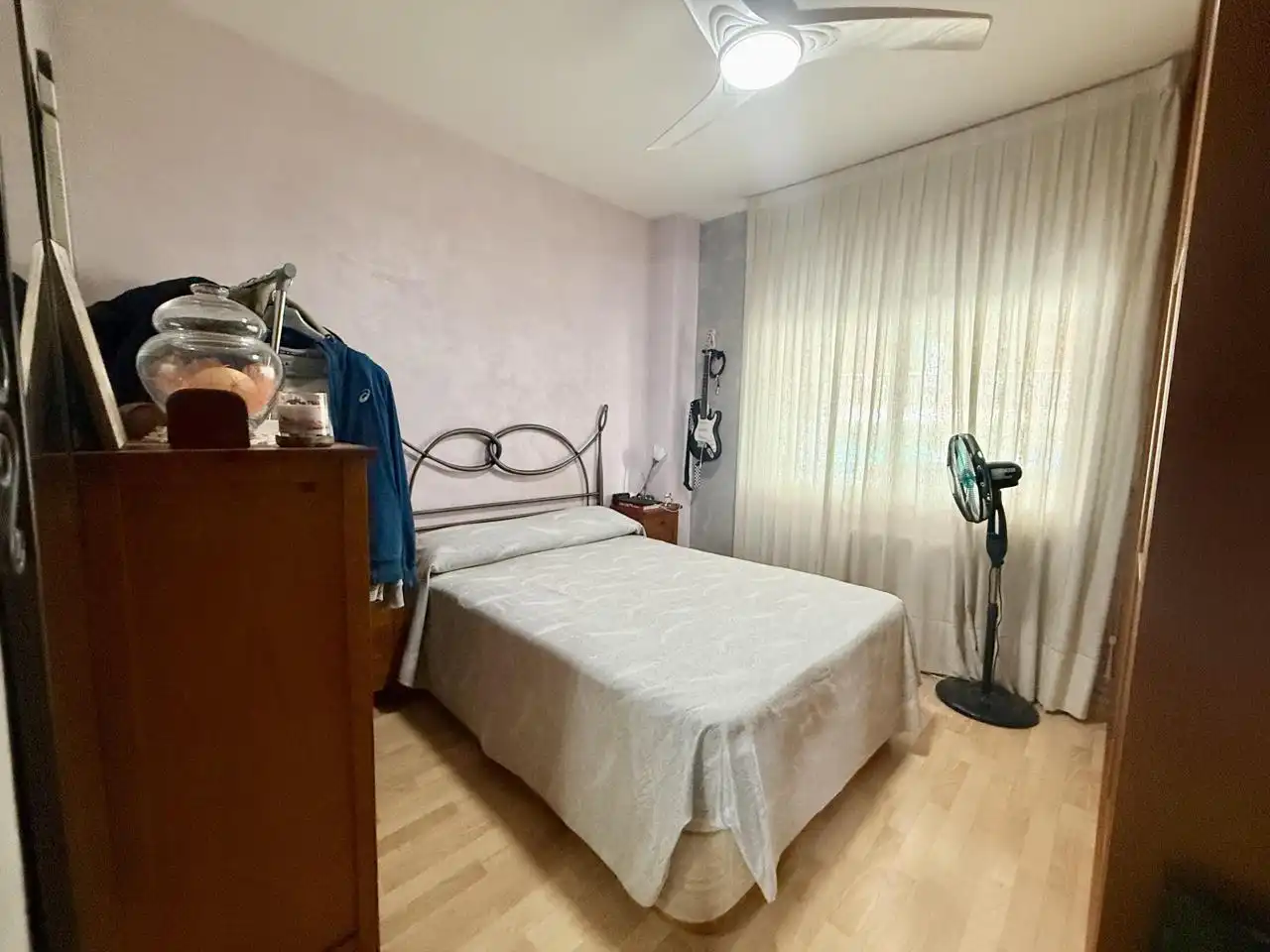 Dormitori de Pis en venda en Badalona amb Aire condicionat, Calefacció i Parquet
