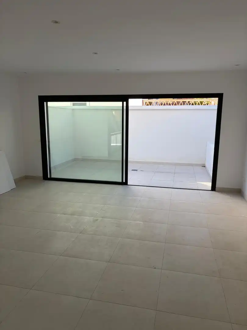 Terraced house for sale in Las Lagunas