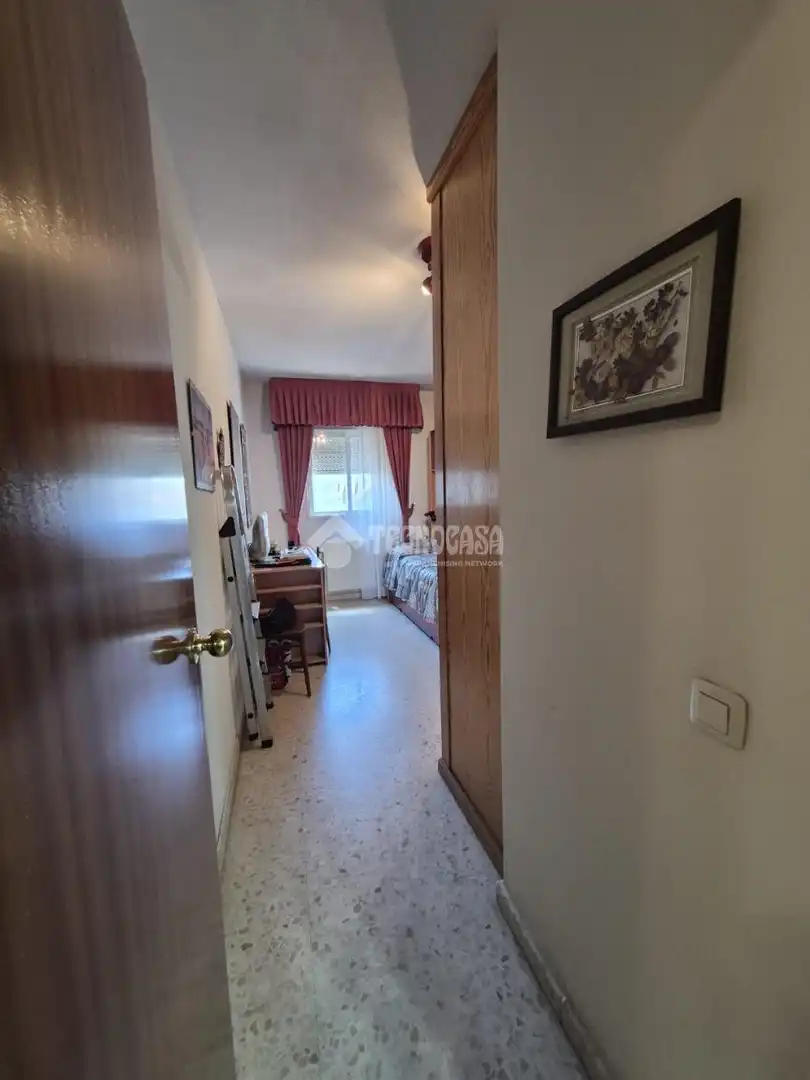 Bedroom of Flat for sale in Madrid