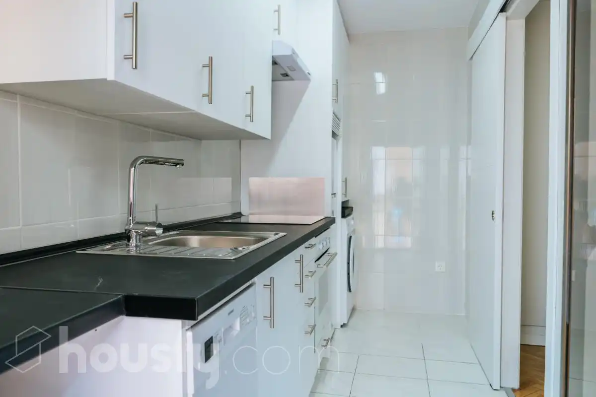 Kitchen of Flat for rent in Madrid  with Heating, Terrace and Furnished