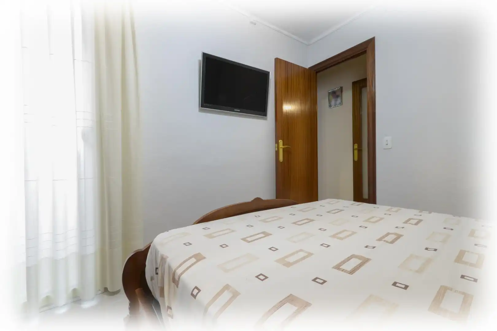 Schlafzimmer von Dachboden zum Verkauf in L'Hospitalet de Llobregat mit Terrasse und Balkon