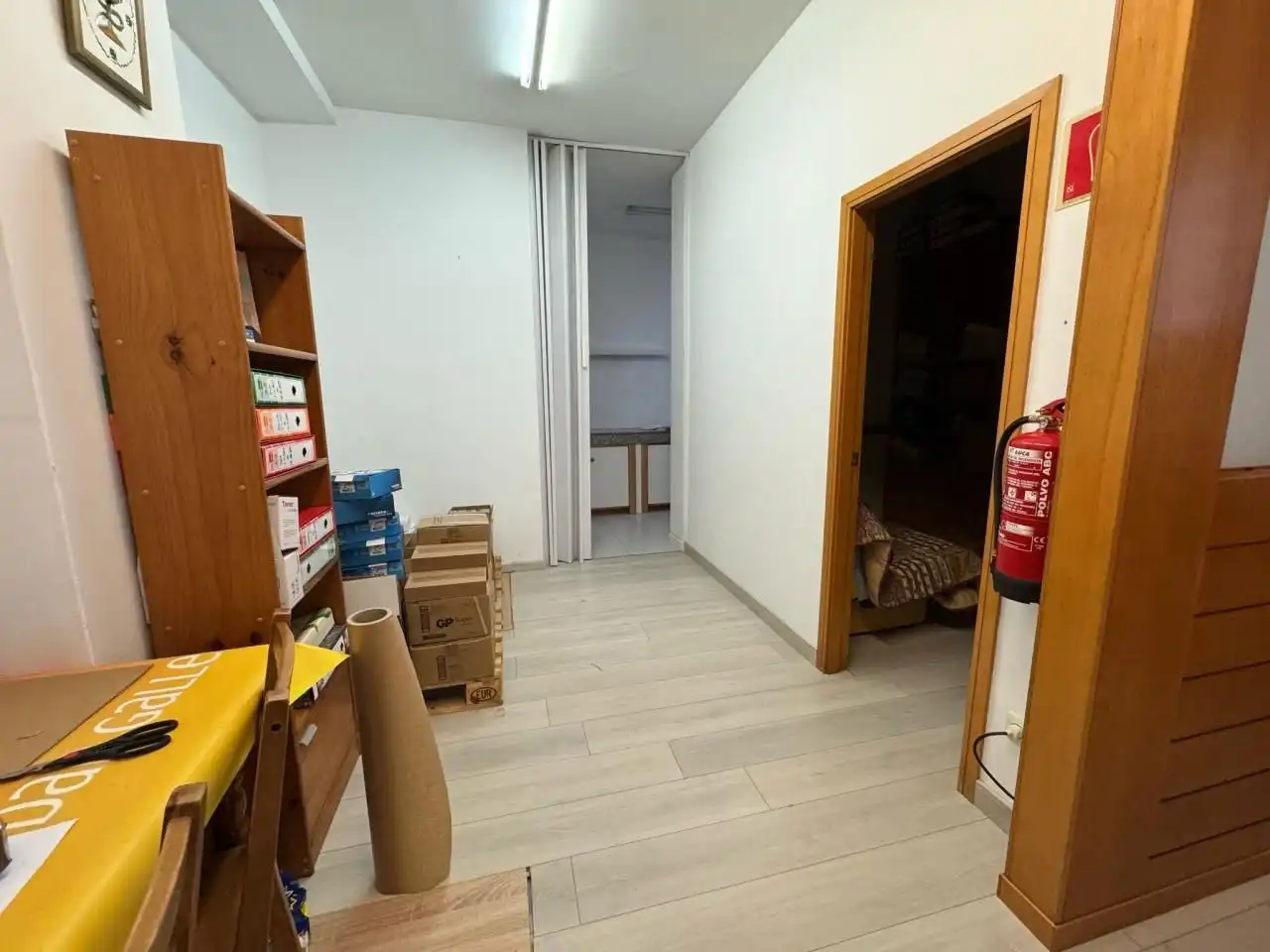 Commercial properties for sale in Tomas Alonso, 185, Coia