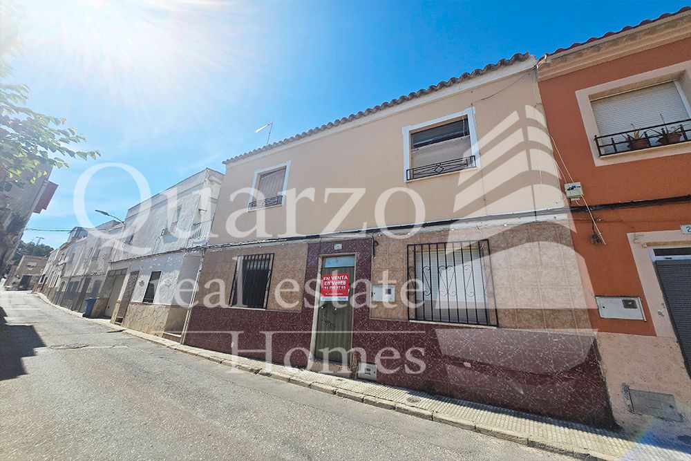 Vista exterior de Casa o xalet en venda en Yecla