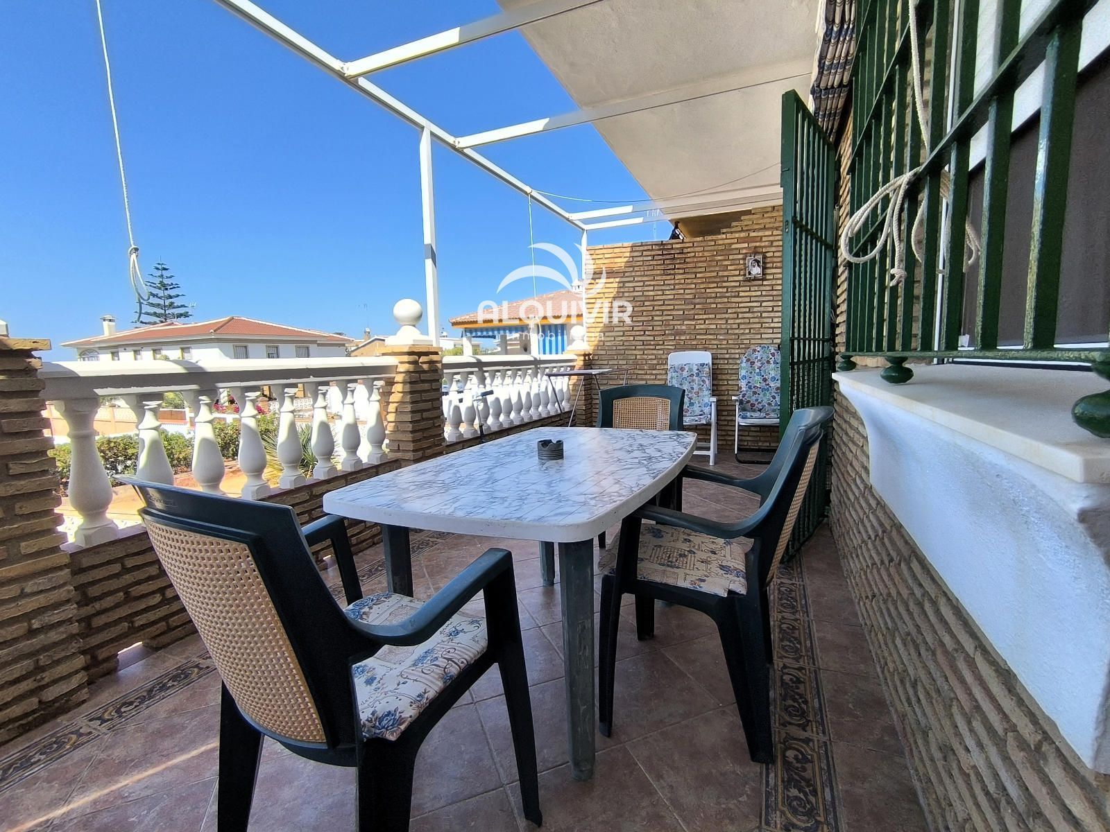 Terrassa de Casa adosada en venda en Almonte amb Terrassa i Moblat