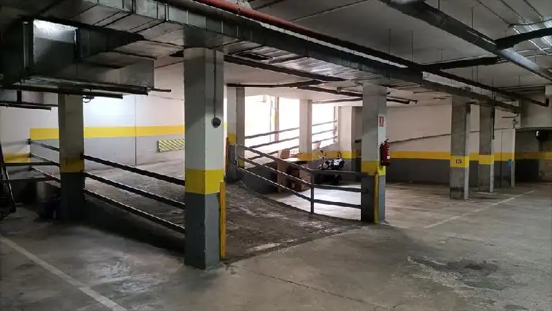 Parkplatz mit Aufzug zum Verkauf in Latina, imagen 7