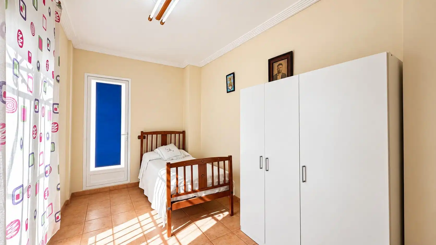 Habitación de Casa o chalet en venta en L'Alcúdia con Aire acondicionado, Terraza y Trastero