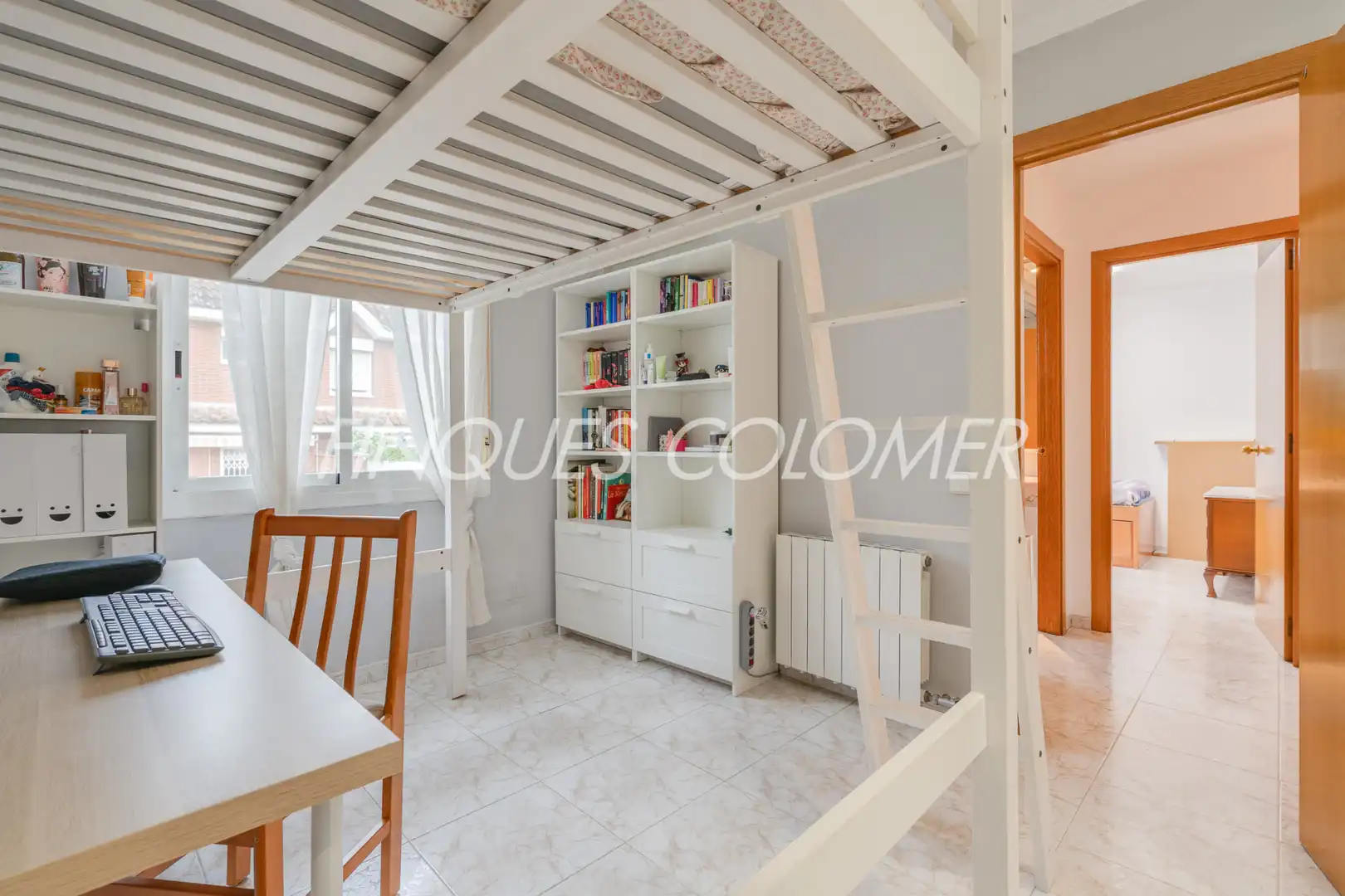 Habitación de Dúplex en venta en Rubí con Aire acondicionado, Calefacción y Jardín privado