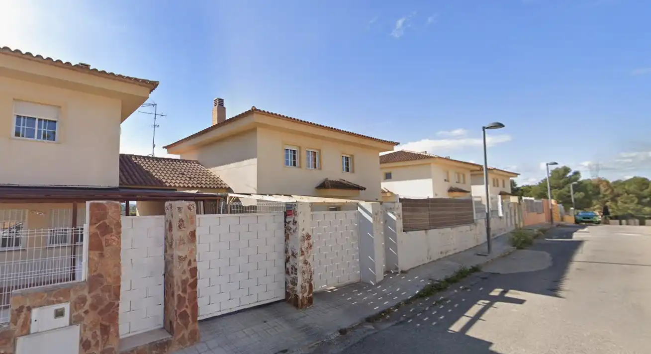 Vista exterior de Piso en venta en Turís