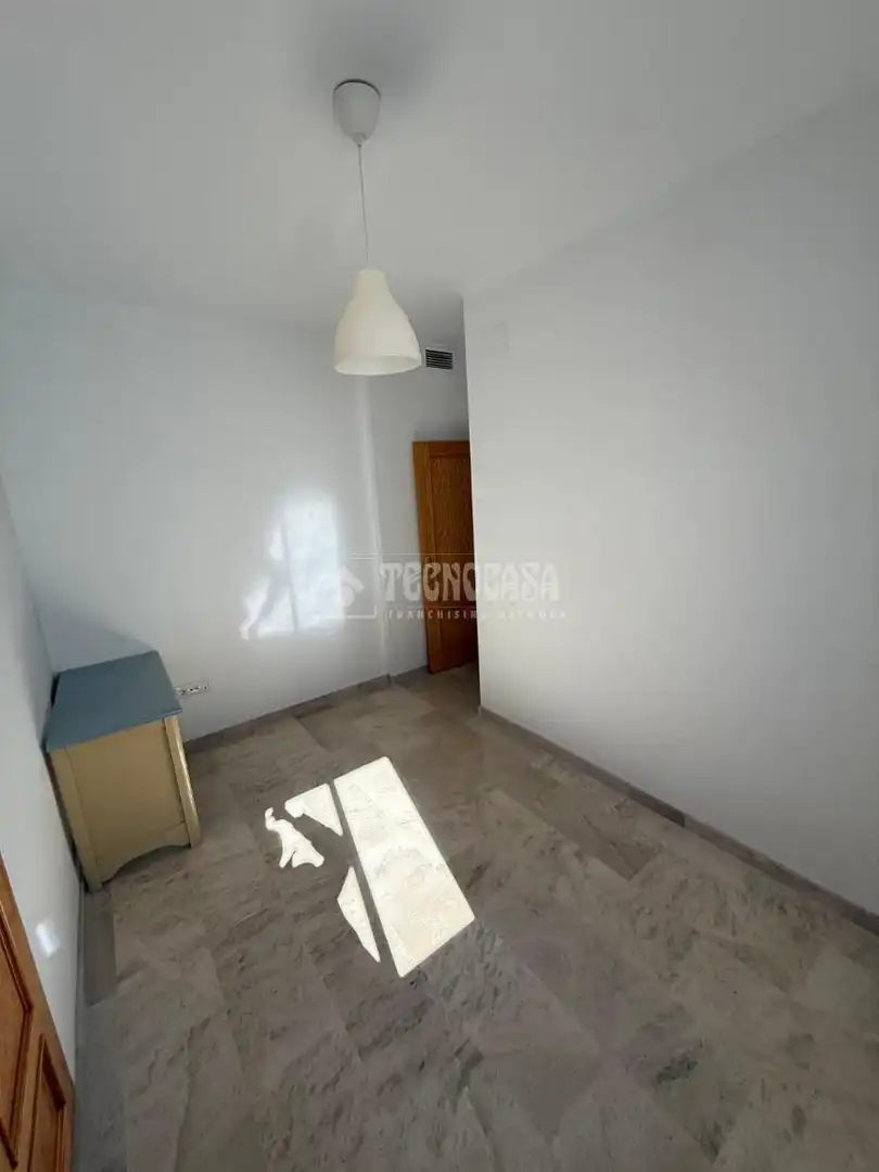 Detached homes for rent in Villamanrique de la Condesa