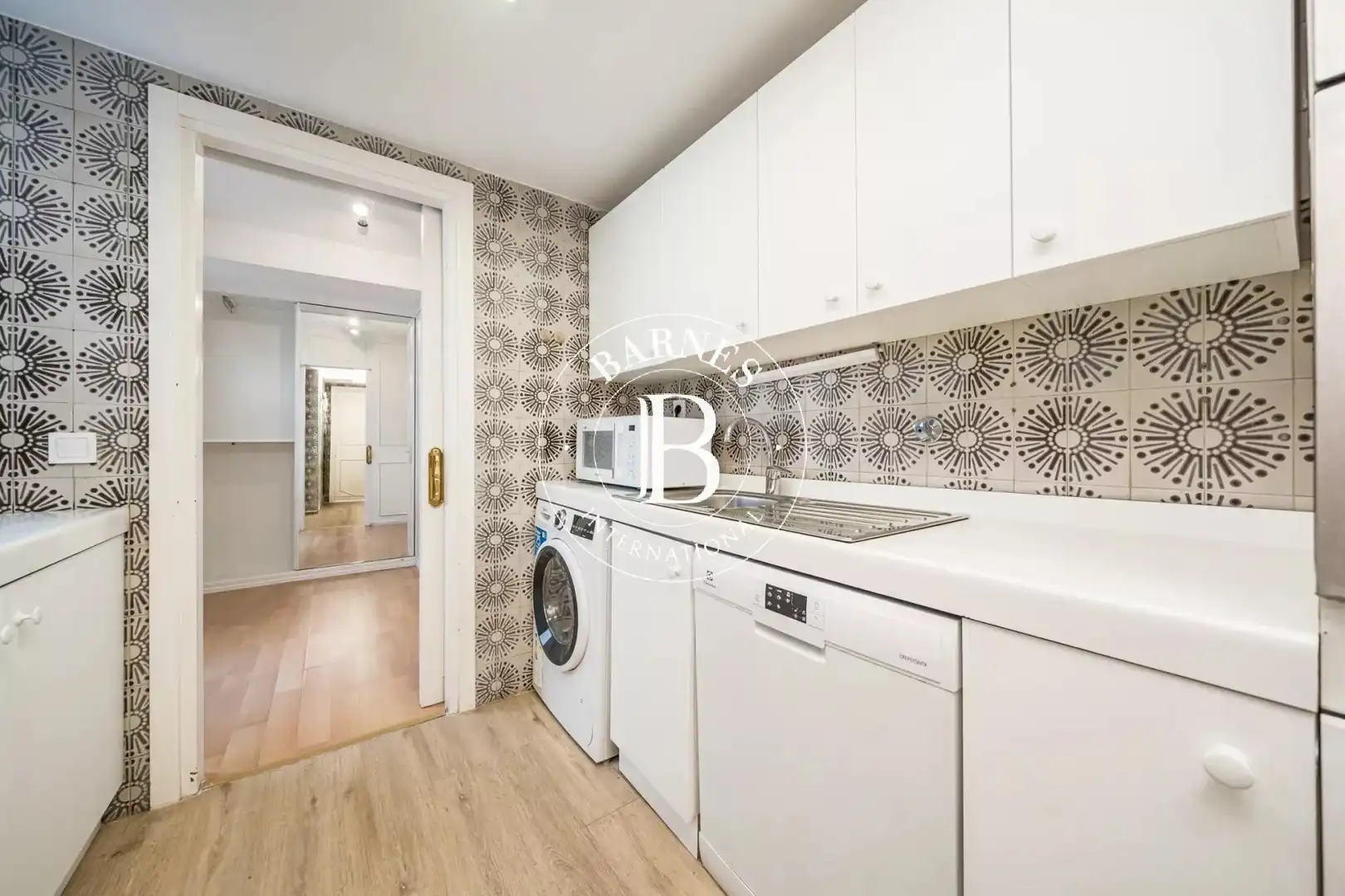 Exterior view of Flat for rent in Madrid  with Air Conditioner, Heating and Private garden