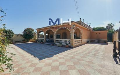 Vista exterior de Finca rústica en venda en Chipiona amb Terrassa, Piscina i Balcó