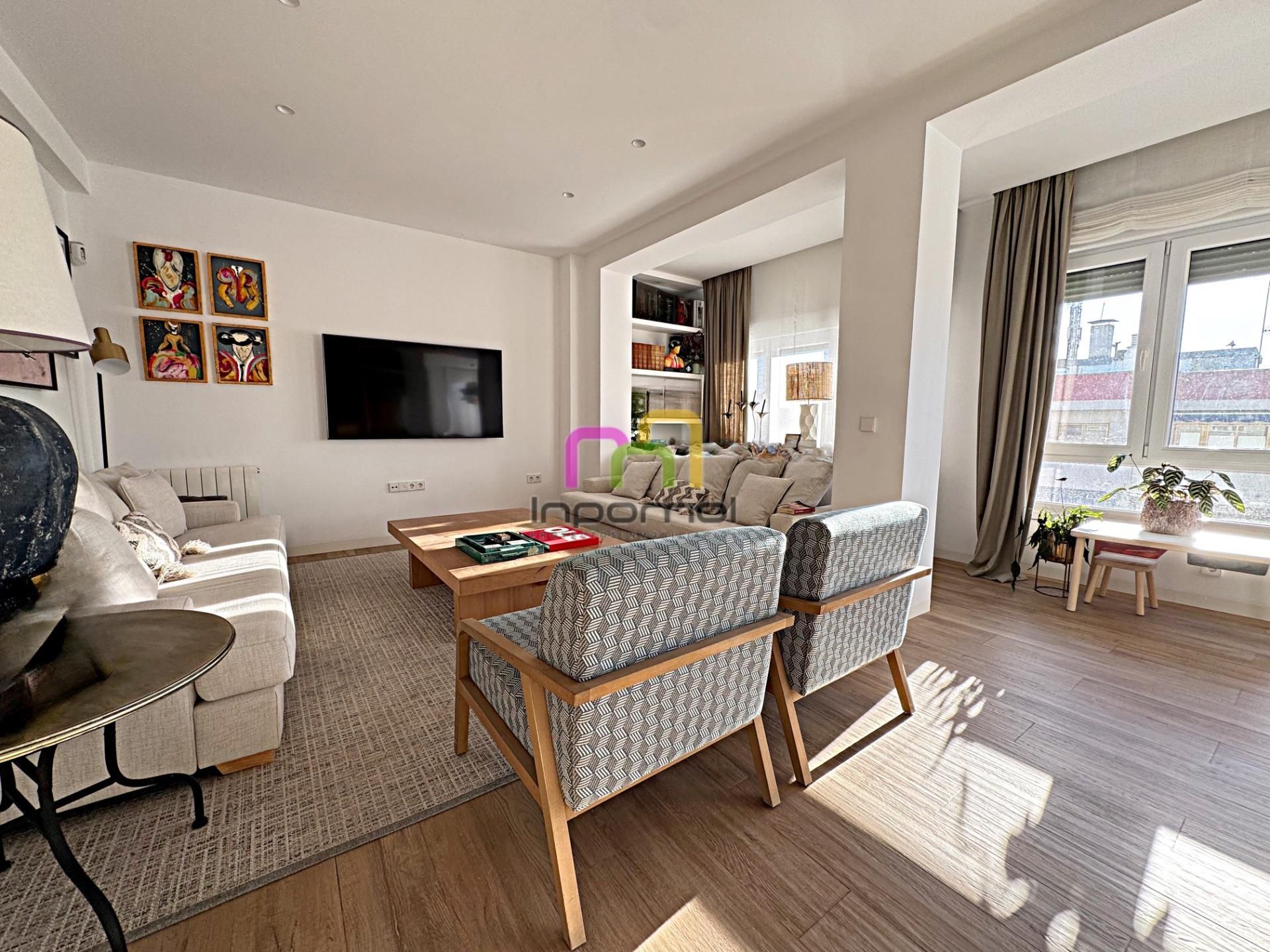 Living room of Flat for sale in Badajoz Capital  with Air Conditioner, Heating and Storage room