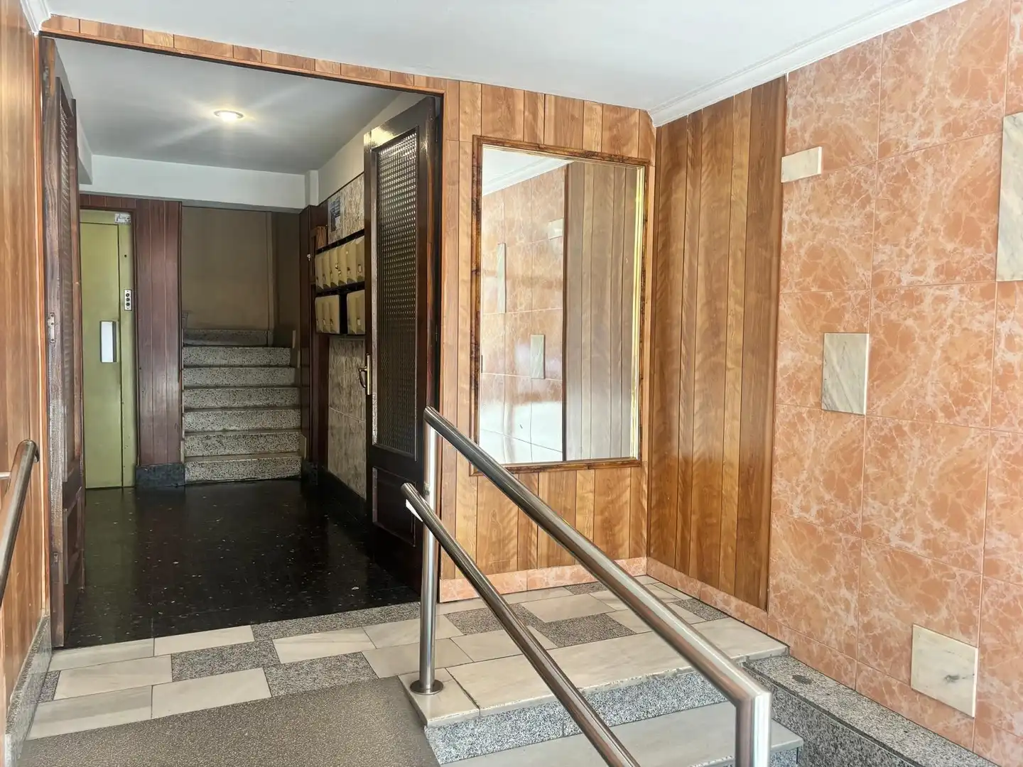 Piso con ascensor en venta en Calle Calle de Ramón y Cajal, 6 6, imagen 38