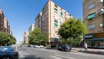 Exterior view of Flat for sale in  Granada Capital