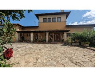 Vista exterior de Finca rústica en venda en  Palma de Mallorca amb Jardí privat, Terrassa i Traster