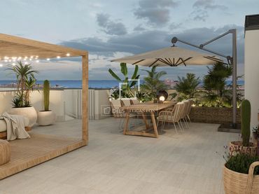 Attico con balcone in vendita a Ses Figueretes - Platja d'en Bossa - Cas Serres