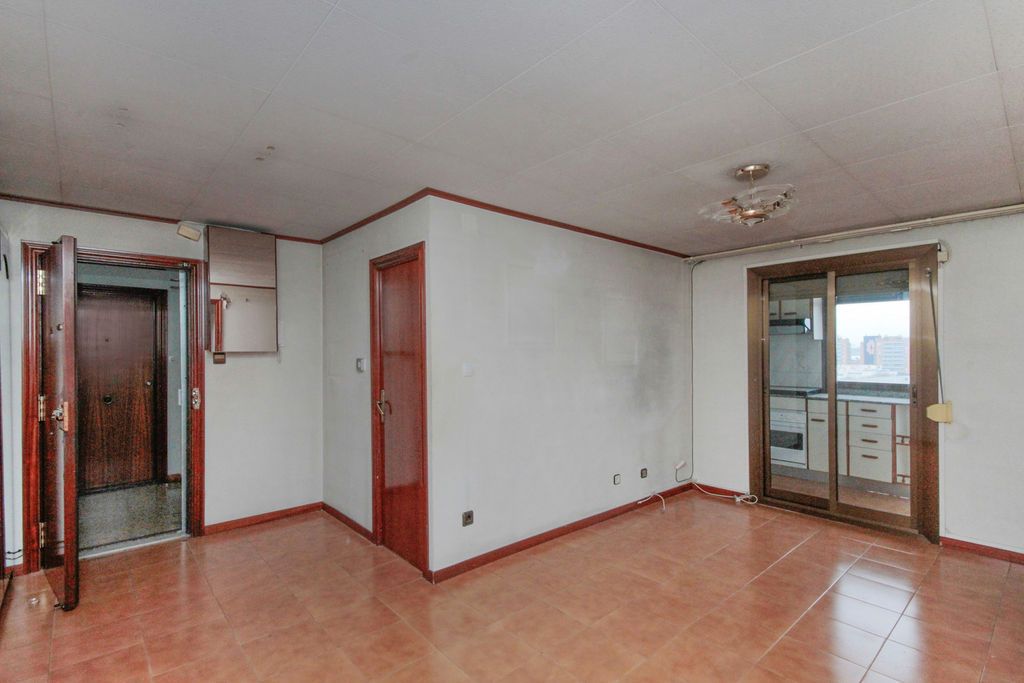Flat for sale in La Llagosta