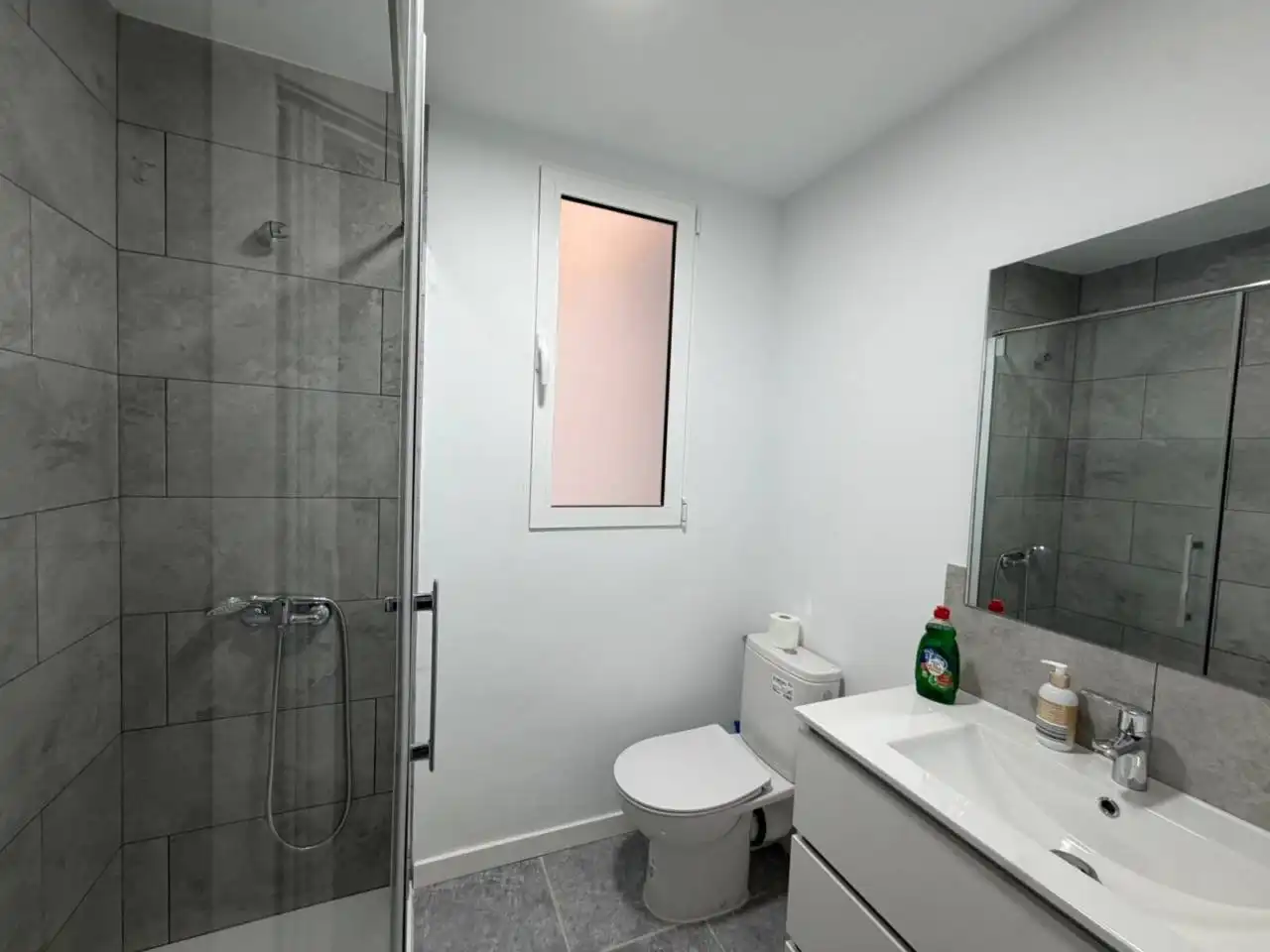 Bathroom of Flat for rent in La Vall d'Uixó  with Storage room and Furnished