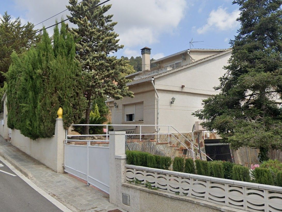 Exterior view of Flat for sale in Torrelles de Llobregat