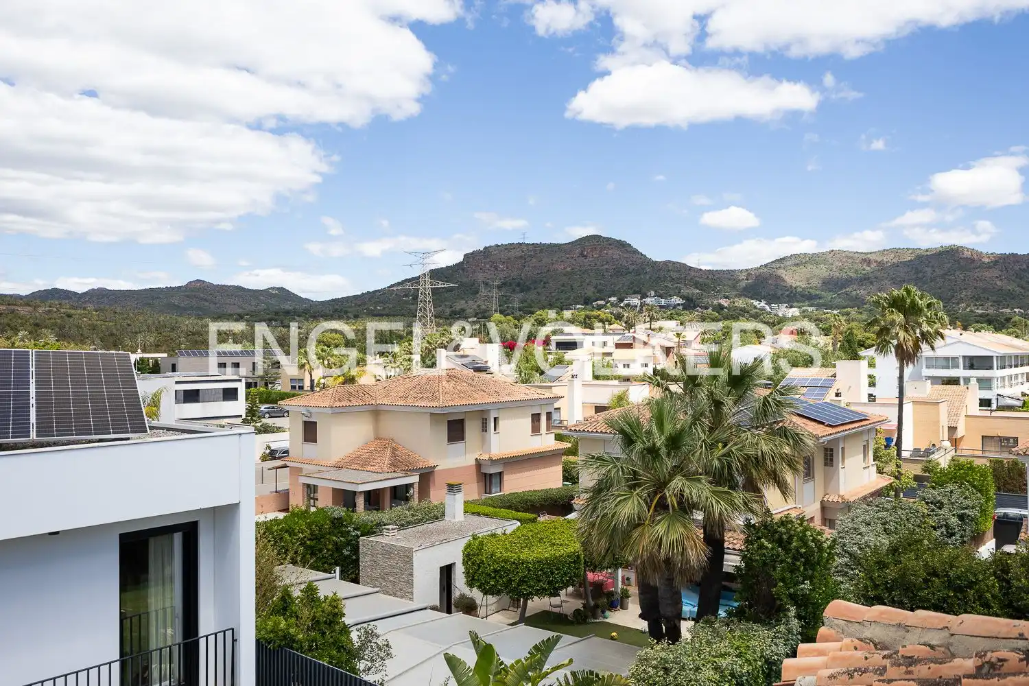 Vista exterior de Casa o xalet de lloguer en Puçol amb Aire condicionat, Calefacció i Jardí privat