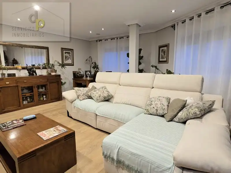 Dúplex en venda a Carrer Lavendimia, 24, Torrellano
