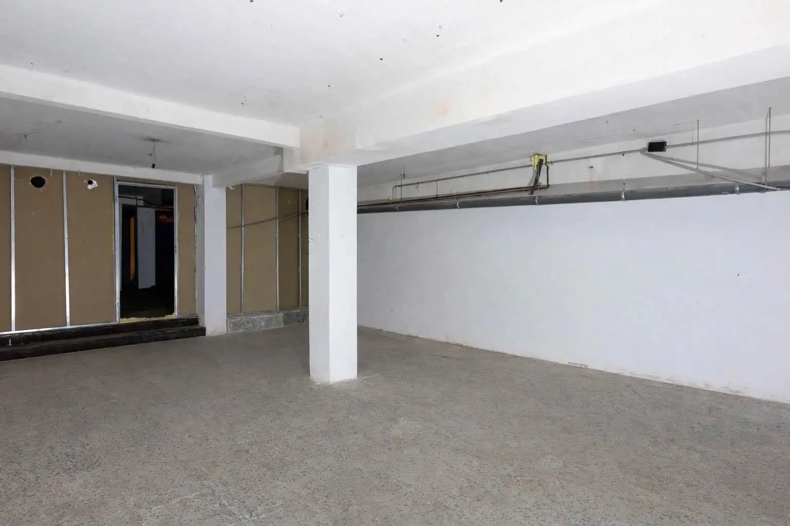 Business premises for sale in Carrer de Faraday, imagen 6