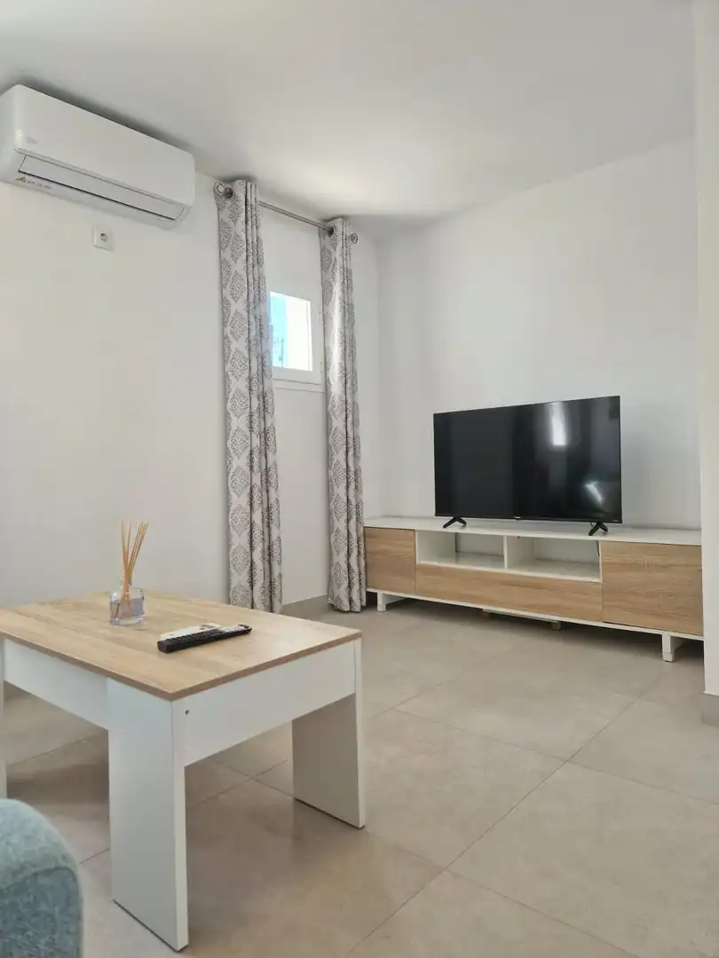 Piso con ascensor en venta en Estepona - Estepona,Centro,Avenida Juan Carlos I, imagen 4