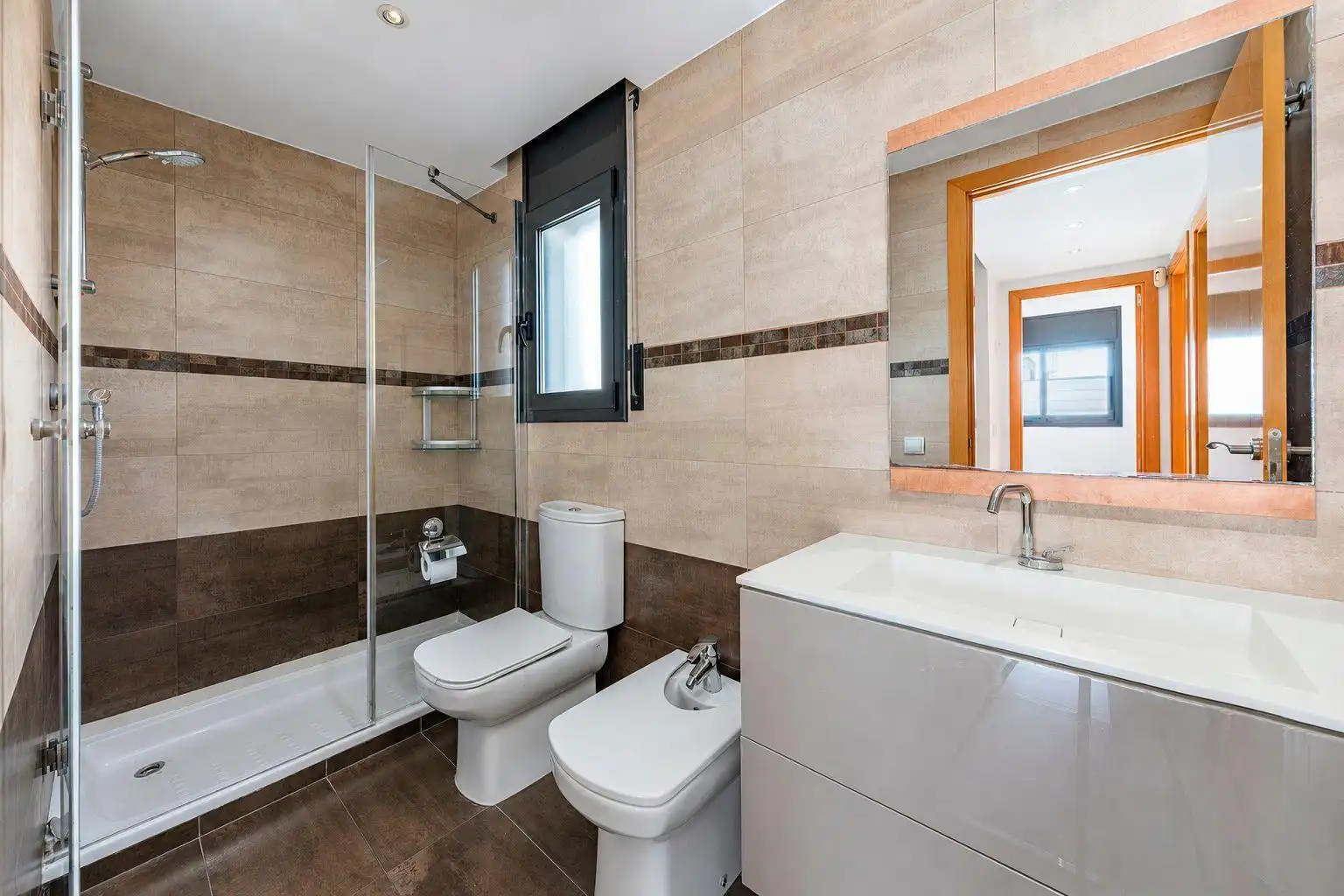 Adosado en venta en Avenida de Argentina, Cerdanyola del Vallès, Spain, imagen 19