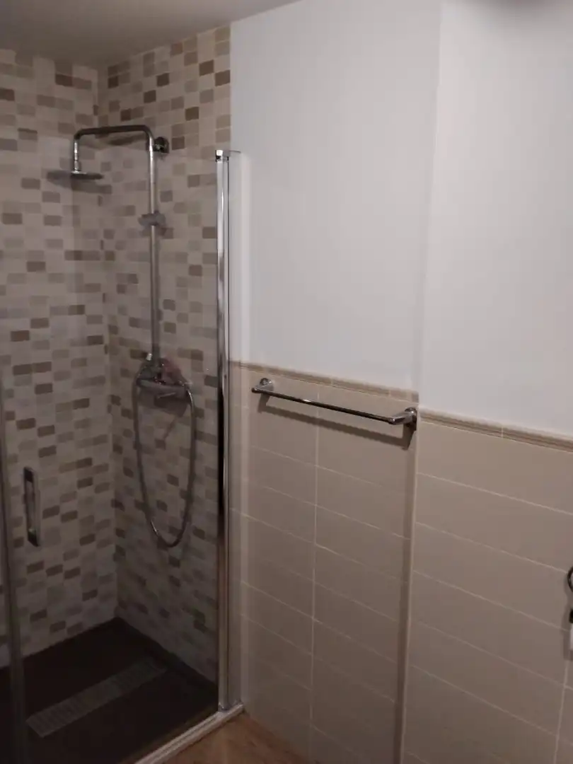 Bathroom of Flat for rent in Almuñécar  with Air Conditioner, Parquet flooring and Furnished