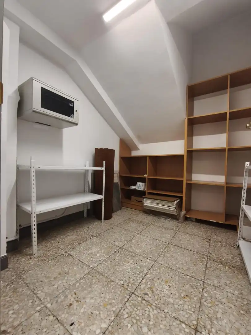 Local de alquiler en Barakaldo  con Aire acondicionado