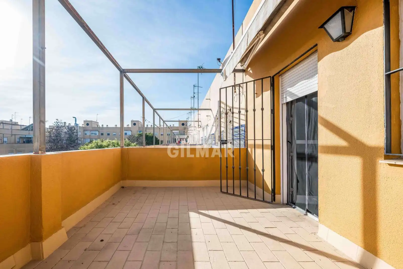 Detached homes for sale in El Cano - Los Bermejales