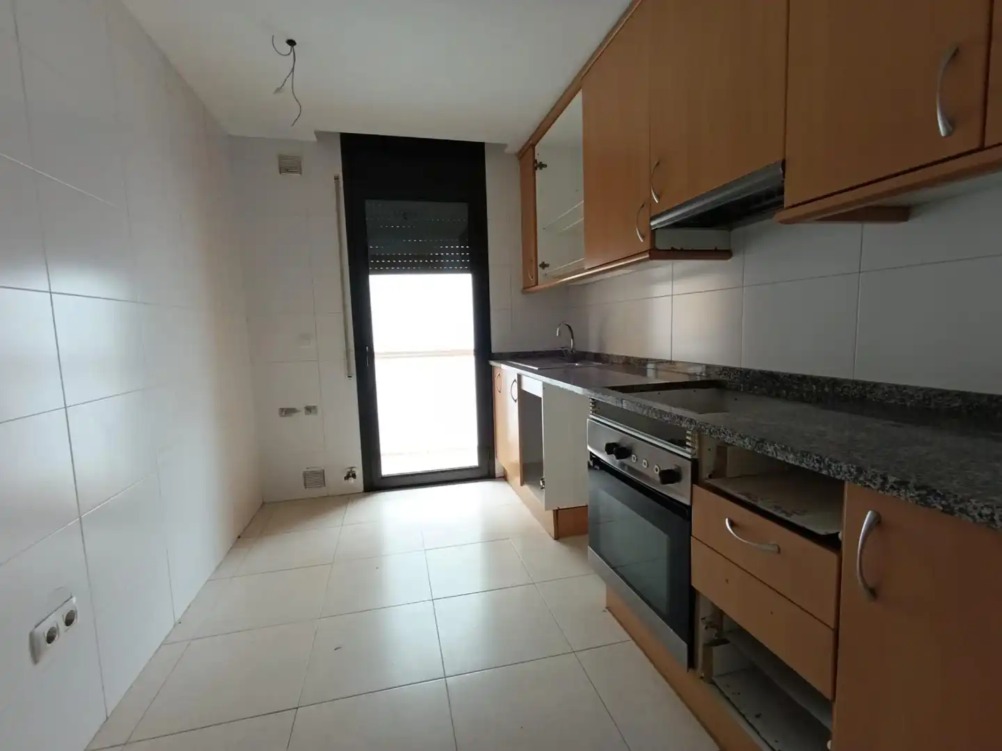 Cuina de Apartament en venda en Figueres amb Terrassa