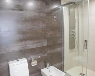 Bathroom of Apartment to rent in A Coruña Capital   with Air Conditioner
