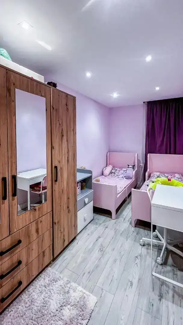 Schlafzimmer von Wohnung zum Verkauf in Mataró mit Klimaanlage und Balkon