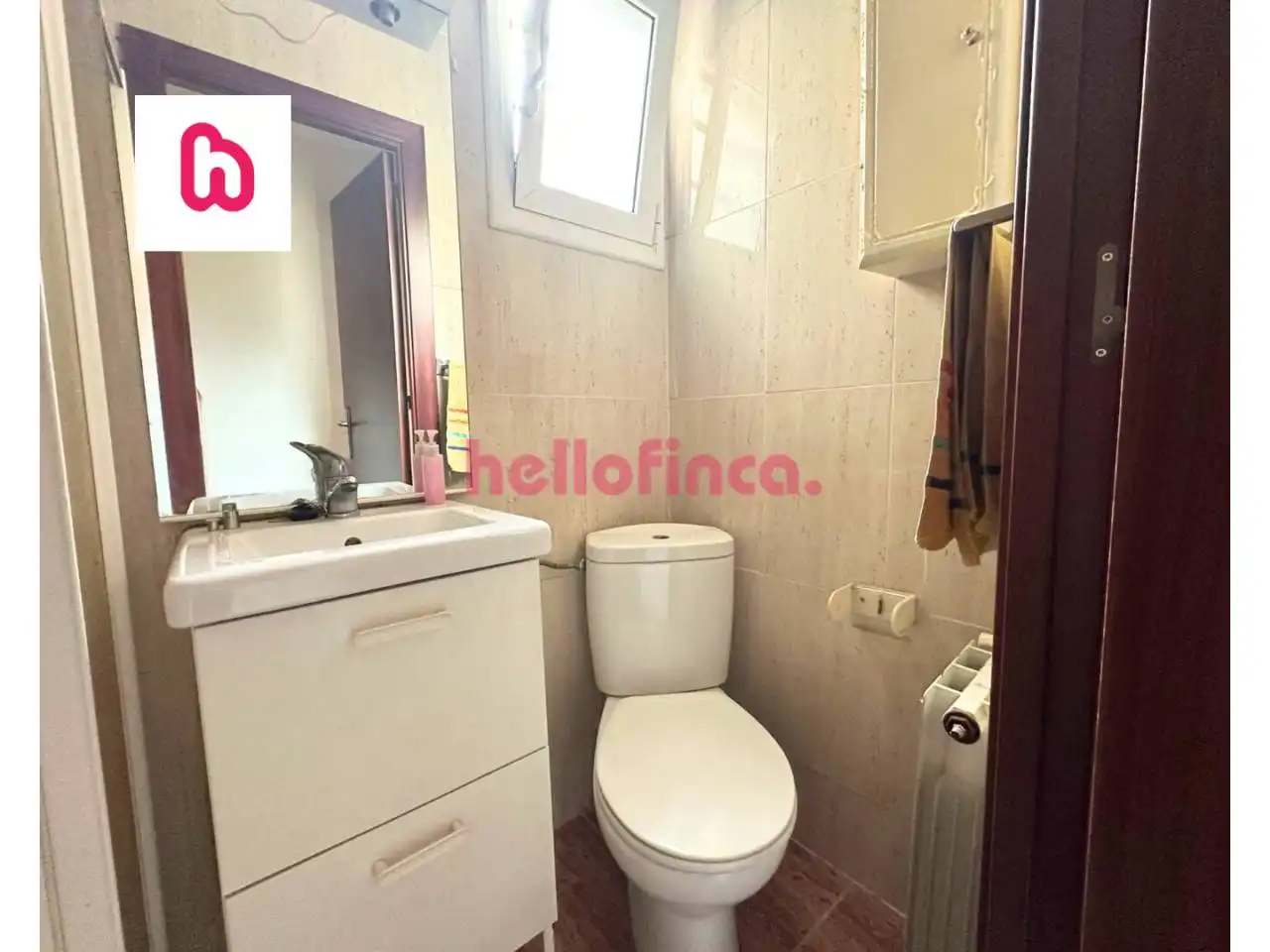 Bathroom of Flat for sale in Barcelona  with Heating, Balcony and Alarm