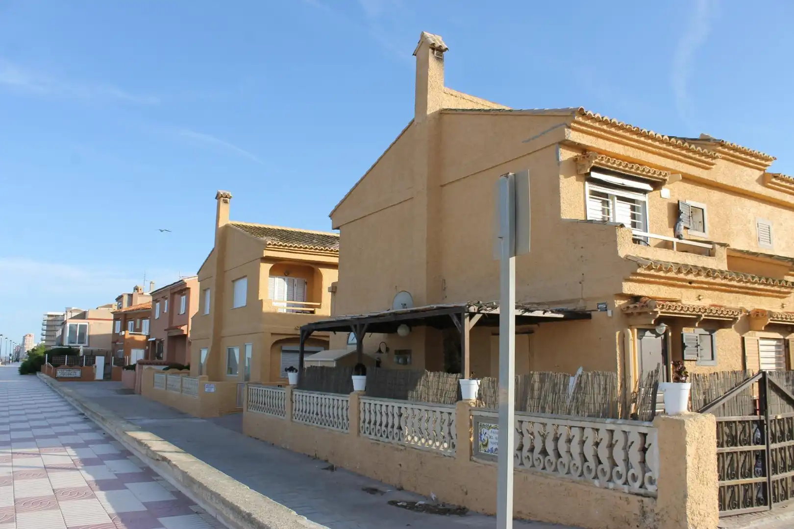 Terraced house with terrace to rent in Calle SAFOR 1, imagen 5