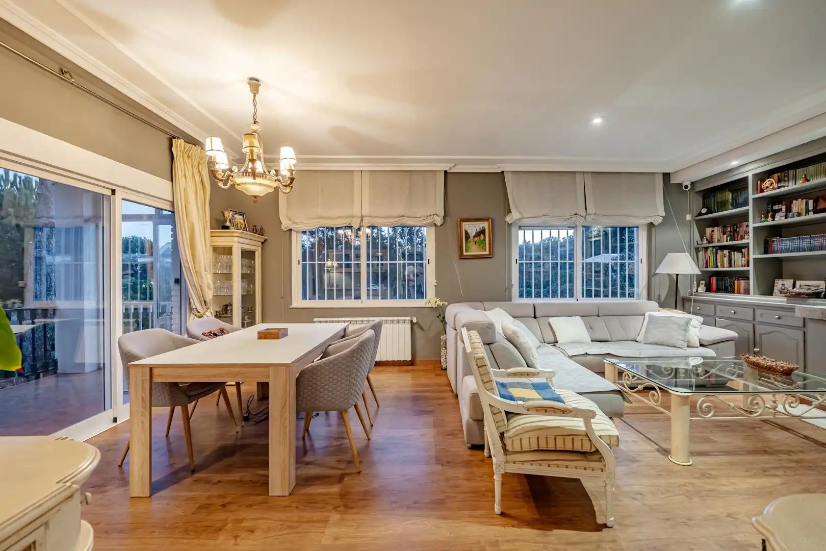 Dining room of Houses for sale in Valdemorillo  with Heating, Private garden and Terrace