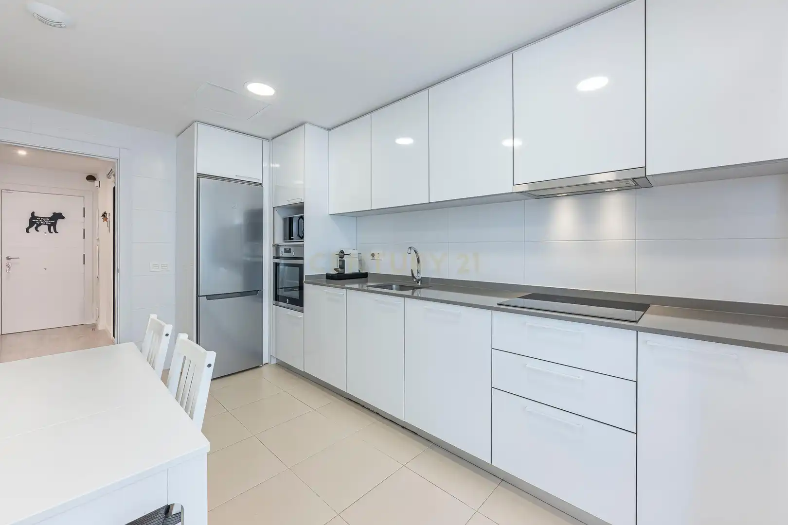 Cuina de Apartament en venda en Marbella amb Aire condicionat, Traster i Forn