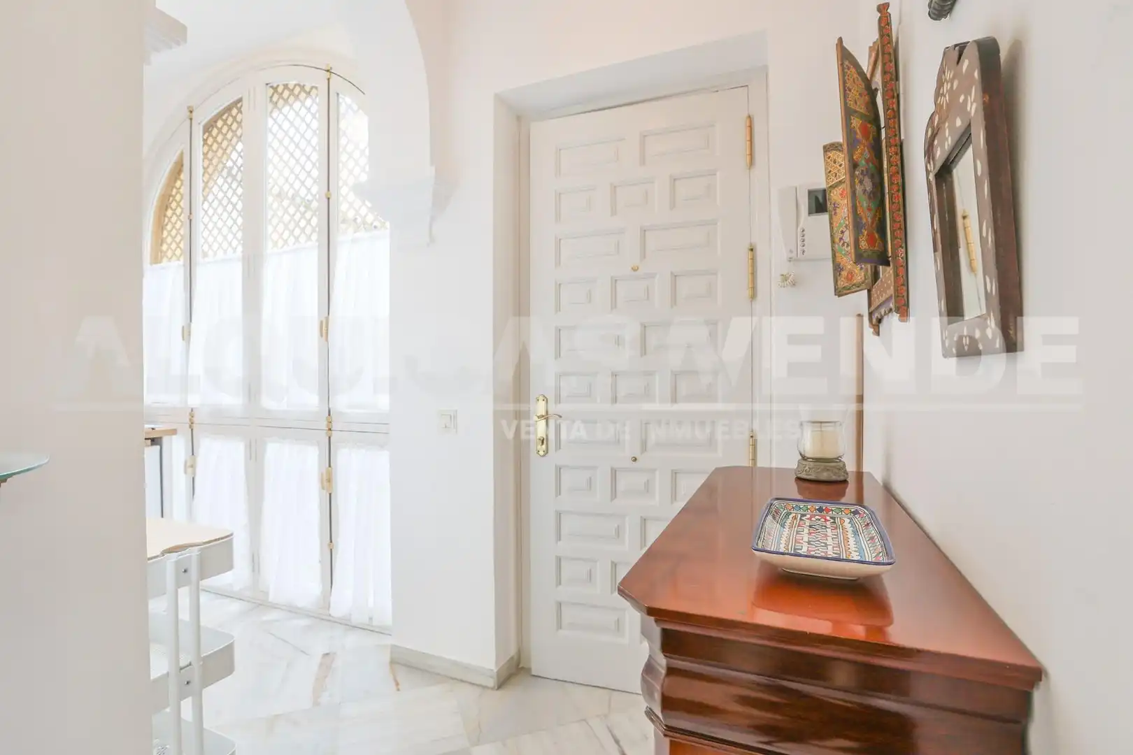 Apartament amb terrassa de lloguer a Casco Antiguo, imagen 7