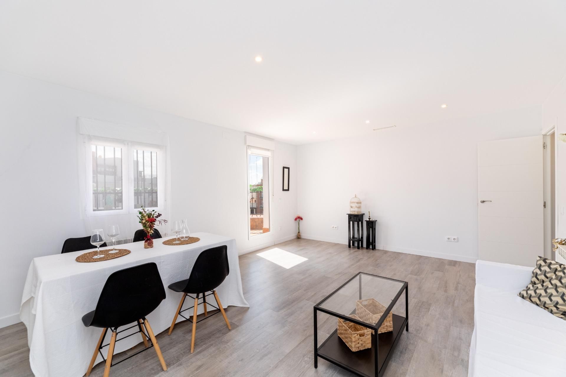 Habitación de Ático en venta en  Madrid Capital con Aire acondicionado, Calefacción y Terraza