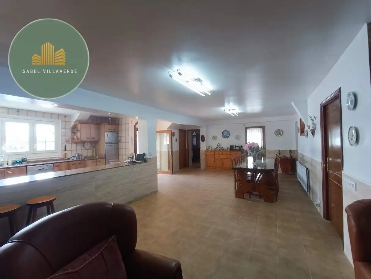 Cocina de Casa o chalet en venta en A Coruña Capital  con Calefacción, Jardín privado y Piscina