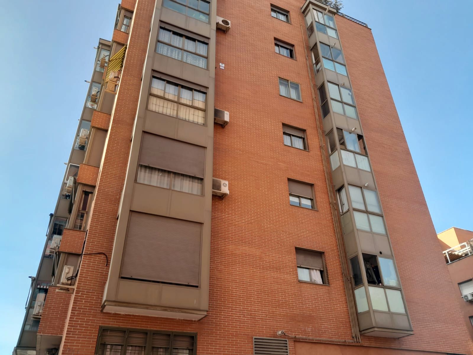 Exterior view of Flat for sale in  Madrid Capital  with Air Conditioner, Heating and Parquet flooring