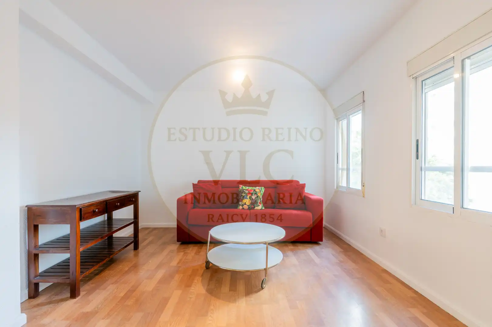 Sala d'estar de Apartament en venda en Valencia amb Aire condicionat, Calefacció i Parquet