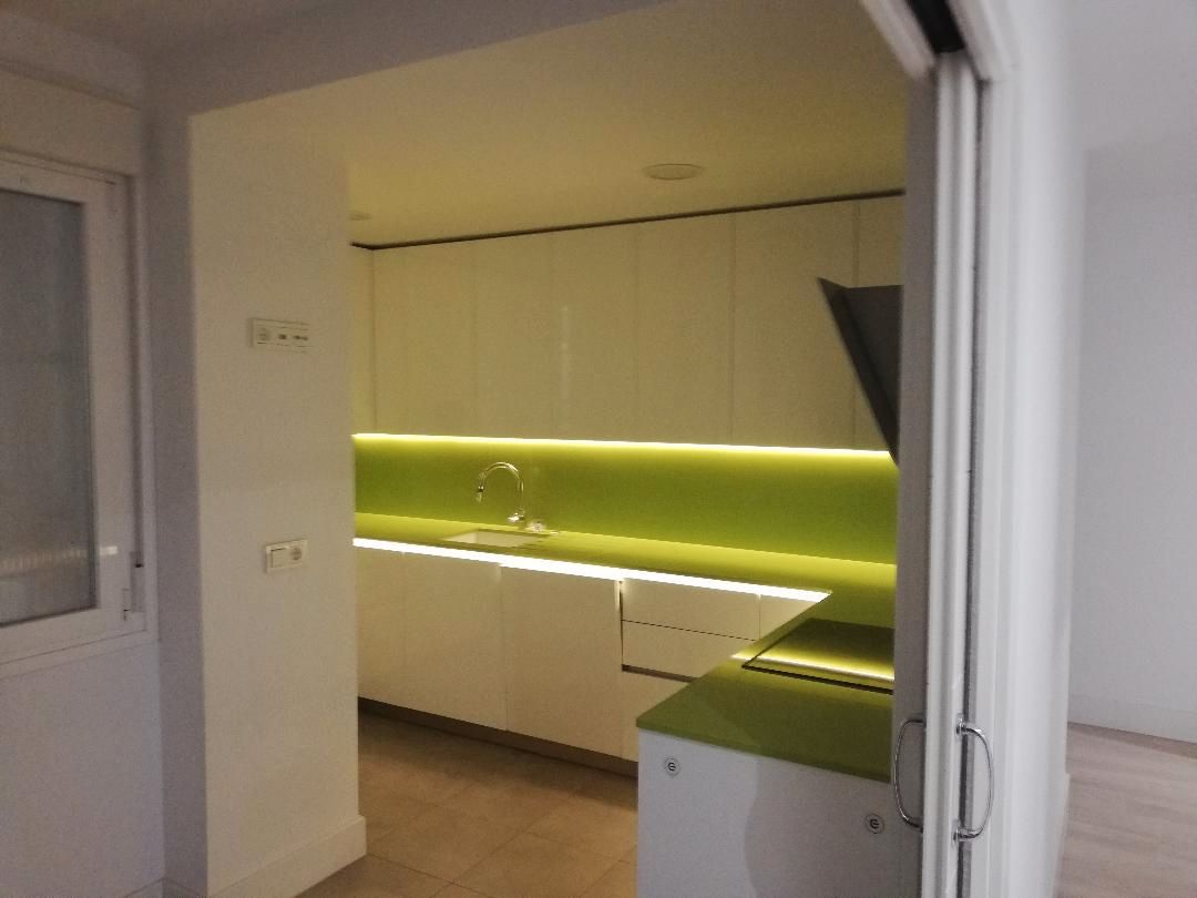 Kitchen of Flat to rent in Valladolid Capital  with Heating, Storage room and Oven