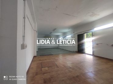 Local comercial de lloguer a La Paz
