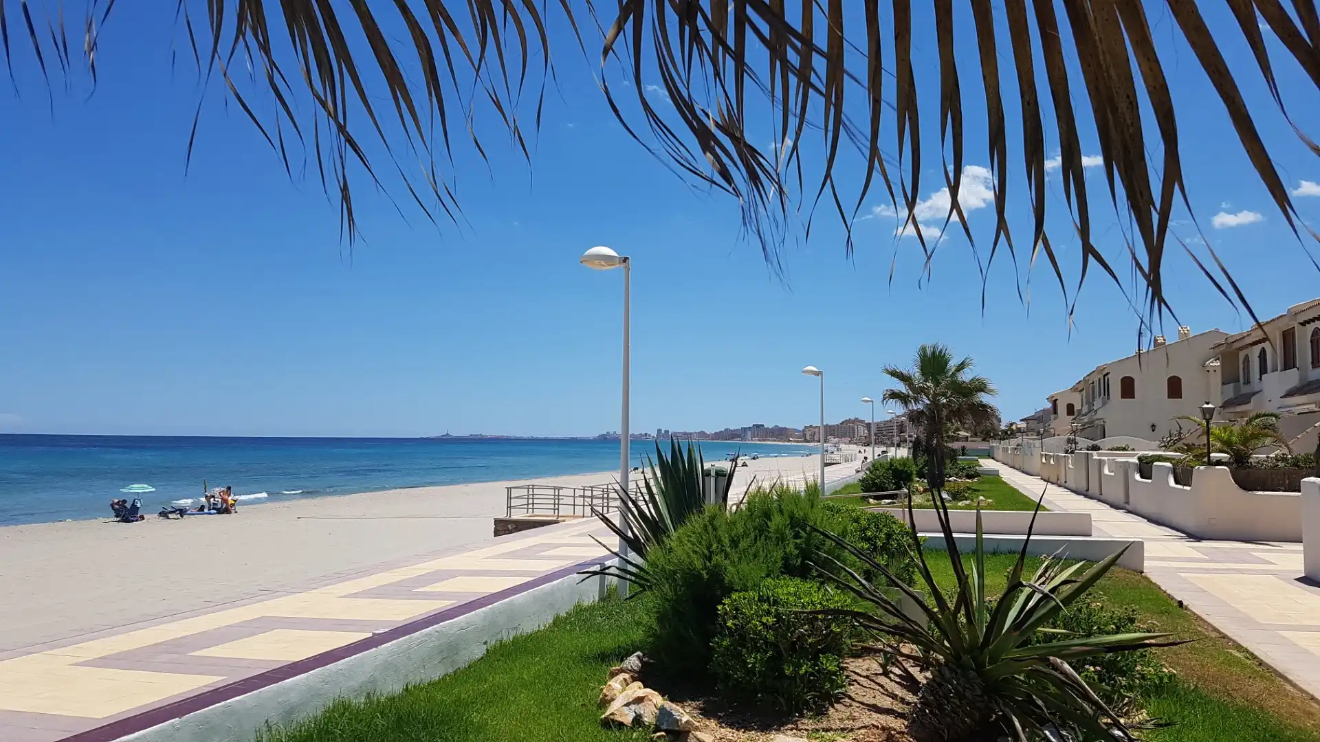 Vista exterior de Casa o chalet en venta en La Manga del Mar Menor con Calefacción, Terraza y Amueblado